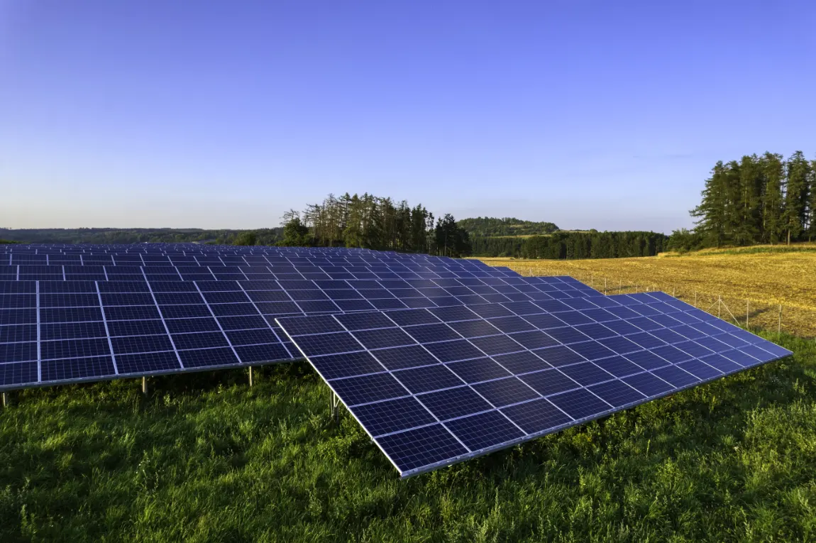 Photovoltaik erneuerbare Energien finanzieren